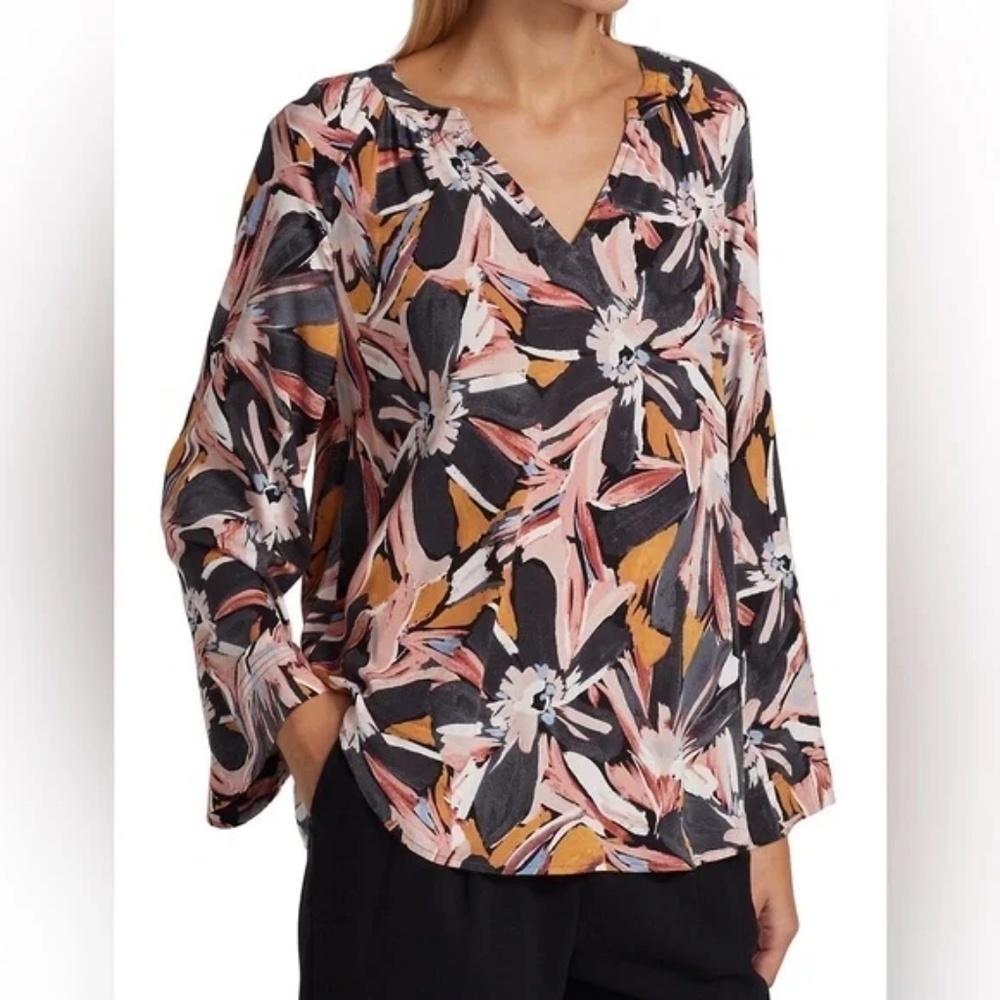 Nic+Zoe | Multicolored Floral Georgette Crepe Pullover V-Neck Top, Small